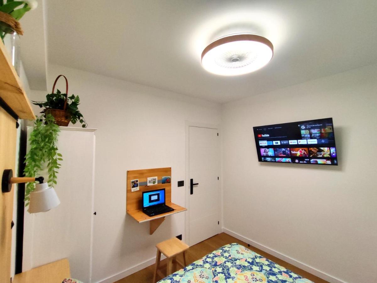 Tranquilo Apartamento Con Parking Gratis Vigilado 24H Vigo Ngoại thất bức ảnh
